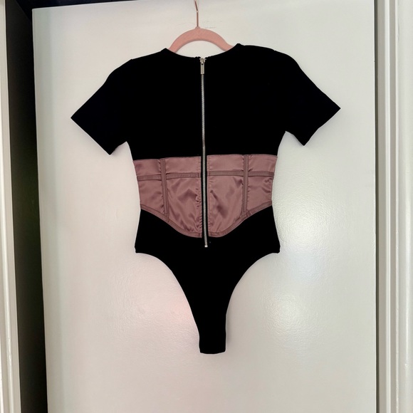 Manière De Voir Black Corset Bodysuit – Size UK 8 runs small 
US 2 - Picture 6 of 7